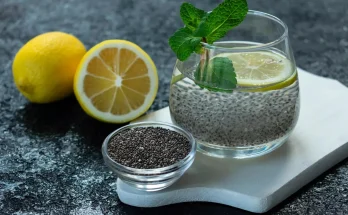 Hạt chia trở nên phổ biến trong những năm gần đây như một siêu thực phẩm có lợi cho sức khỏe. Ngoài giá trị dinh dưỡng, hạt chia còn mang lại nhiều lợi ích cho làn da, bao gồm cả giải độc...